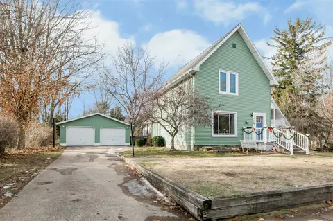 266 Bailey, South Haven, MI 49090