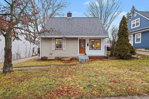 1035 Washtenaw, Grand Rapids, MI 49505
