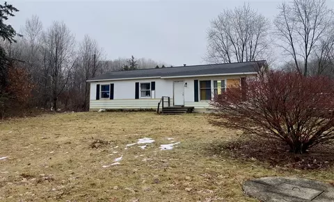 9854 S Mason, Grant, MI 49327