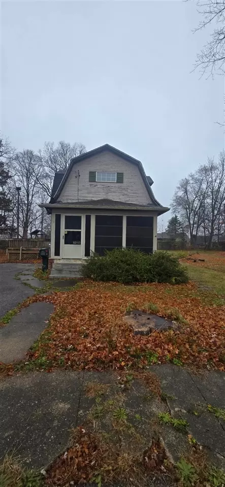 40 Oxford, Battle Creek, MI 49017