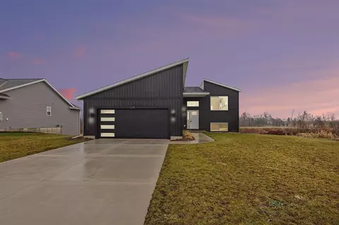 5241 Margot, Allendale, MI 49401