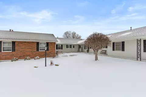 6702 N Wentward #104, Hudsonville, MI 49426