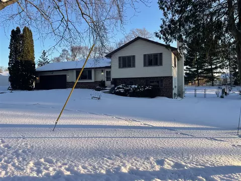 1964 Bluehill, Grand Rapids, MI 49525
