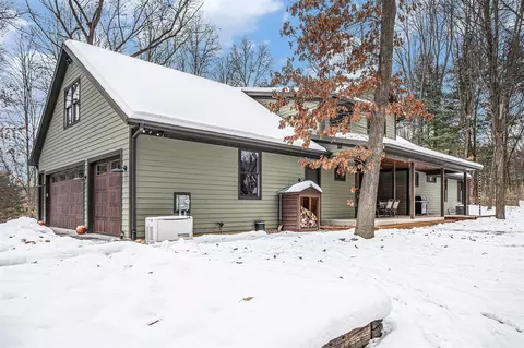 Exterior - 7606 N 46th, Augusta, MI 49012 photo 4 of 29