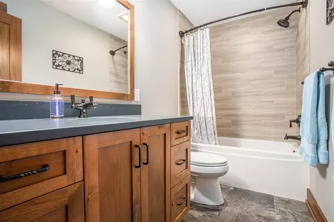 Bath - 7606 N 46th, Augusta, MI 49012 photo 4 of 4