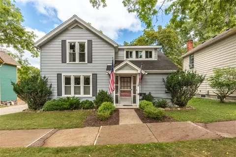 232 South, Chelsea, MI 48118