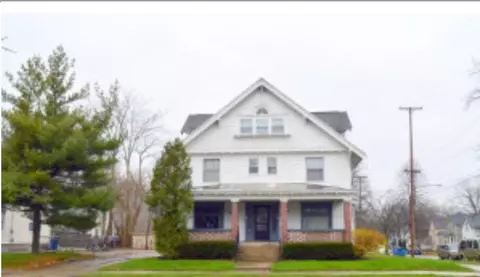 1325 College #1327, Grand Rapids, MI 49505