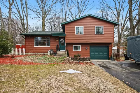 12718 112th, Grand Haven, MI 49417
