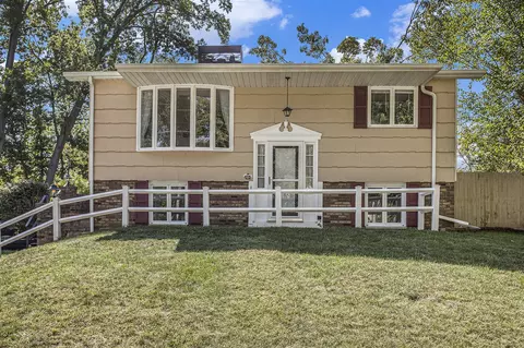 7610 Lake Wood, Portage, MI 49002