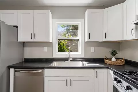 Kitchen - 309 N N Park, Jackson, MI 49201 photo 3 of 4