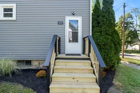Exterior - 309 N N Park, Jackson, MI 49201 photo 4 of 6