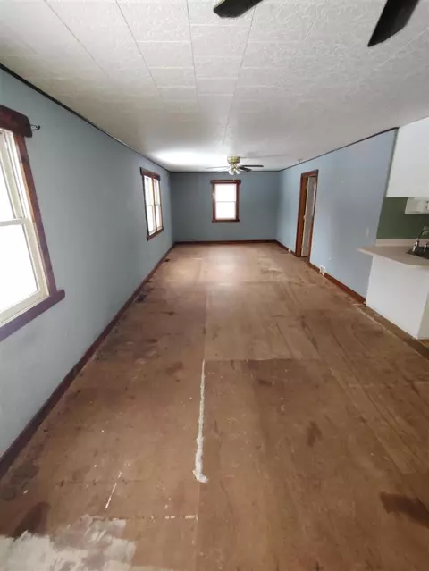 11711 Sparrow, Lakeview, MI 48850