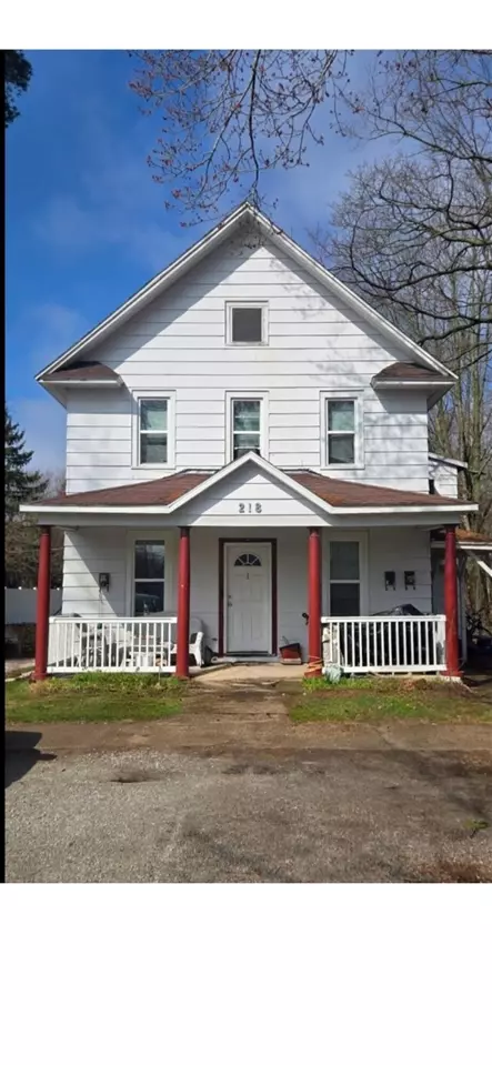 218 N Baldwin, Whitehall, MI 49461