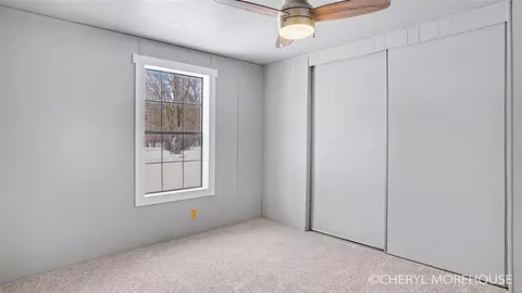 Bedroom - 2939 138th, Dorr, MI 49323 photo 4 of 4