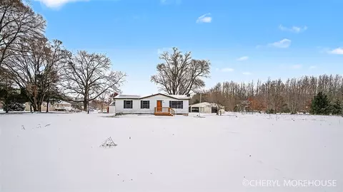 2939 138th, Dorr, MI 49323