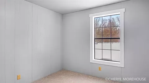Bedroom - 2939 138th, Dorr, MI 49323 photo 3 of 4