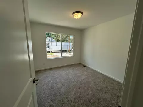 Bedroom - 107 Hart, Marshall, MI 49068 photo 1 of 3