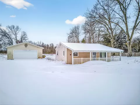 311 E Riley-thompson, Muskegon, MI 49445