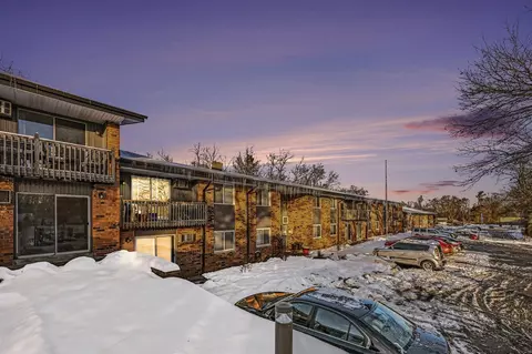 616 Lynn #30, Kalamazoo, MI 49008