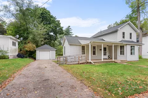 82 N Norwood, Hillsdale, MI 49242