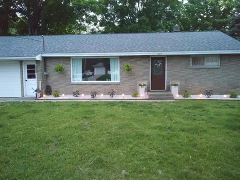 307 Westwood, Fremont, MI 49412