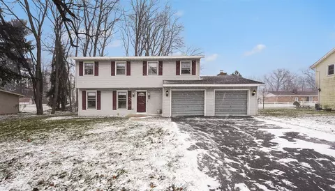 1722 Maunta, Jackson, MI 49201