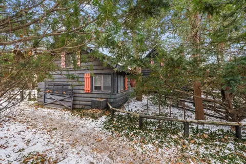 Exterior - 735 Renshaw, Clawson, MI 48017 photo 4 of 10