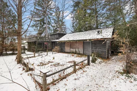 Exterior - 735 Renshaw, Clawson, MI 48017 photo 5 of 10