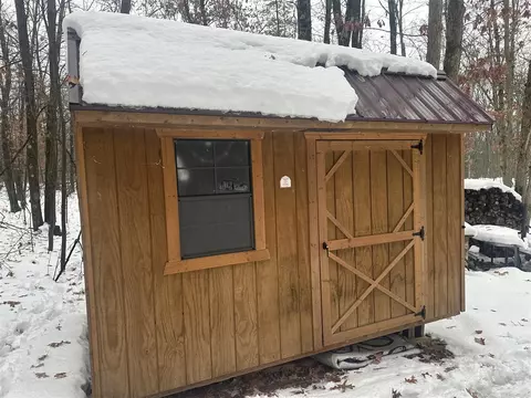 4213 S Cedar, Chase, MI 49623