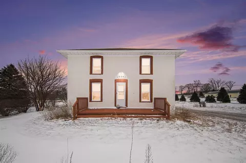 10091 Concord, Jonesville, MI 49250