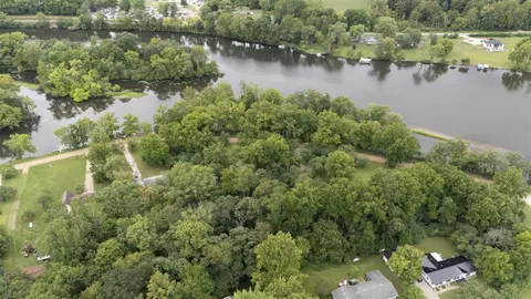 E River, Buchanan, MI 49107 photo 17