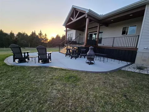 110 Bedford, Cadillac, MI 49601