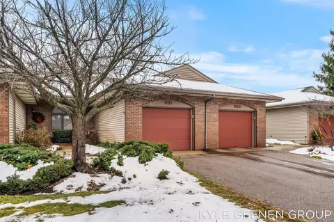 631 Spring #6, Holland, MI 49423