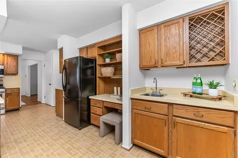 Kitchen - 2881 N Baylis, Ann Arbor, MI 48108 photo 7 of 7