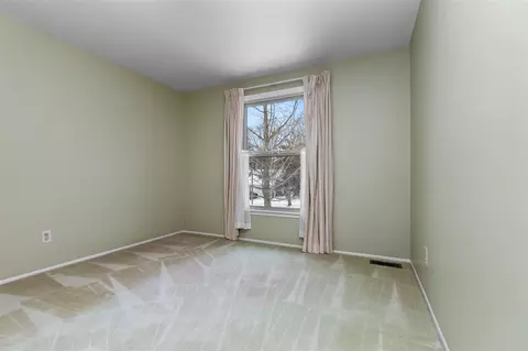 Bedroom - 2881 N Baylis, Ann Arbor, MI 48108 photo 9 of 10