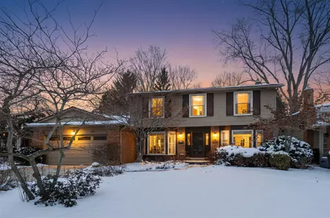 2881 N Baylis, Ann Arbor, MI 48108