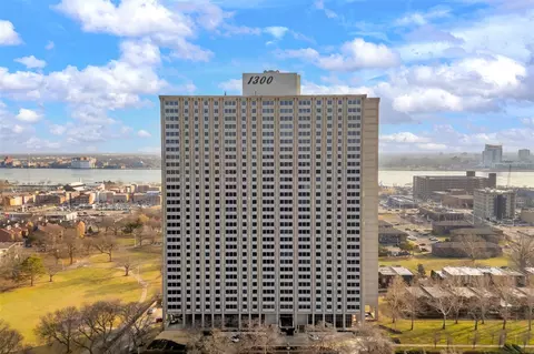1300 E Lafayette #209, Detroit, MI 48207