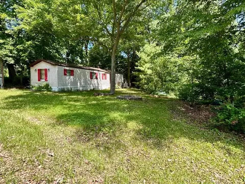 8771 Chain O Lks, Delton, MI 49046