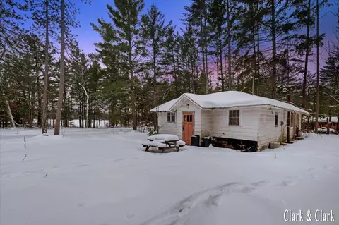 1538 W 68th, Baldwin, MI 49304