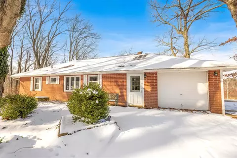 22975 Pine Lk, Battle Creek, MI 49014