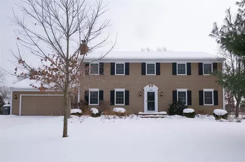 5353 Chickadee, Kalamazoo, MI 49009