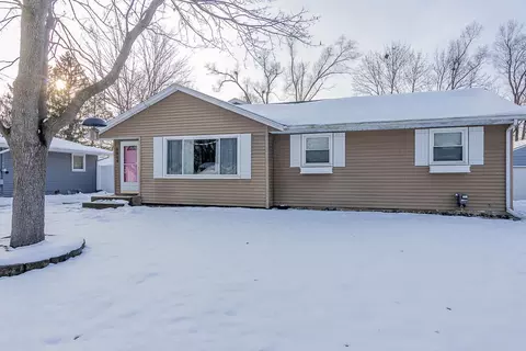 6804 Bluegrass, Portage, MI 49024