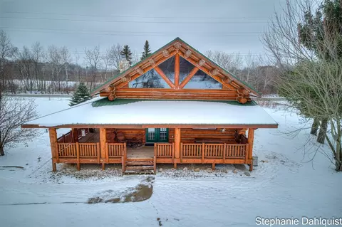 2077 E Bard, Muskegon, MI 49445