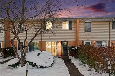 3632 Kenbrooke, Kalamazoo, MI 49006