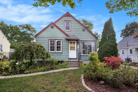 1228 Spring, Grand Rapids, MI 49505