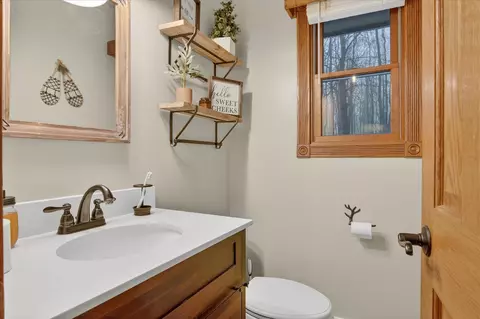 9765 Mcclements, Brighton, MI 48114 photo 18