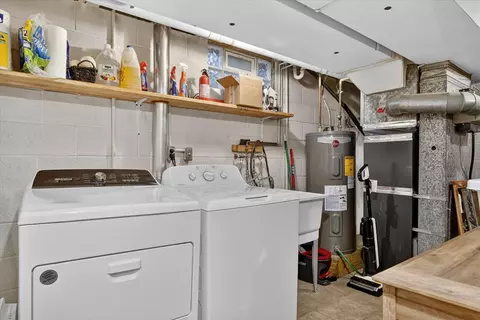 9765 Mcclements, Brighton, MI 48114 photo 21
