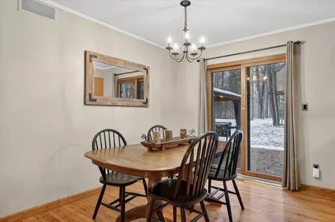 9765 Mcclements, Brighton, MI 48114 photo 8