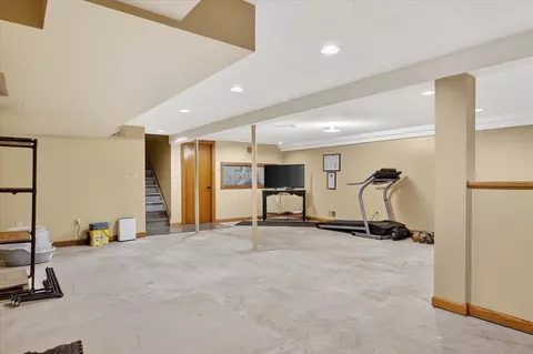 9765 Mcclements, Brighton, MI 48114 photo 24
