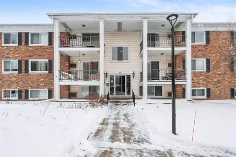 806 W Michigan #304W, Jackson, MI 49202